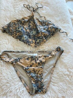 Zimmermann gorgeous Peach Floral Two-Piece Bikini — Blue Floral Print aus2 US6